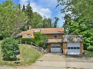 1856 Brodhead Rd, Aliquippa, PA 15001