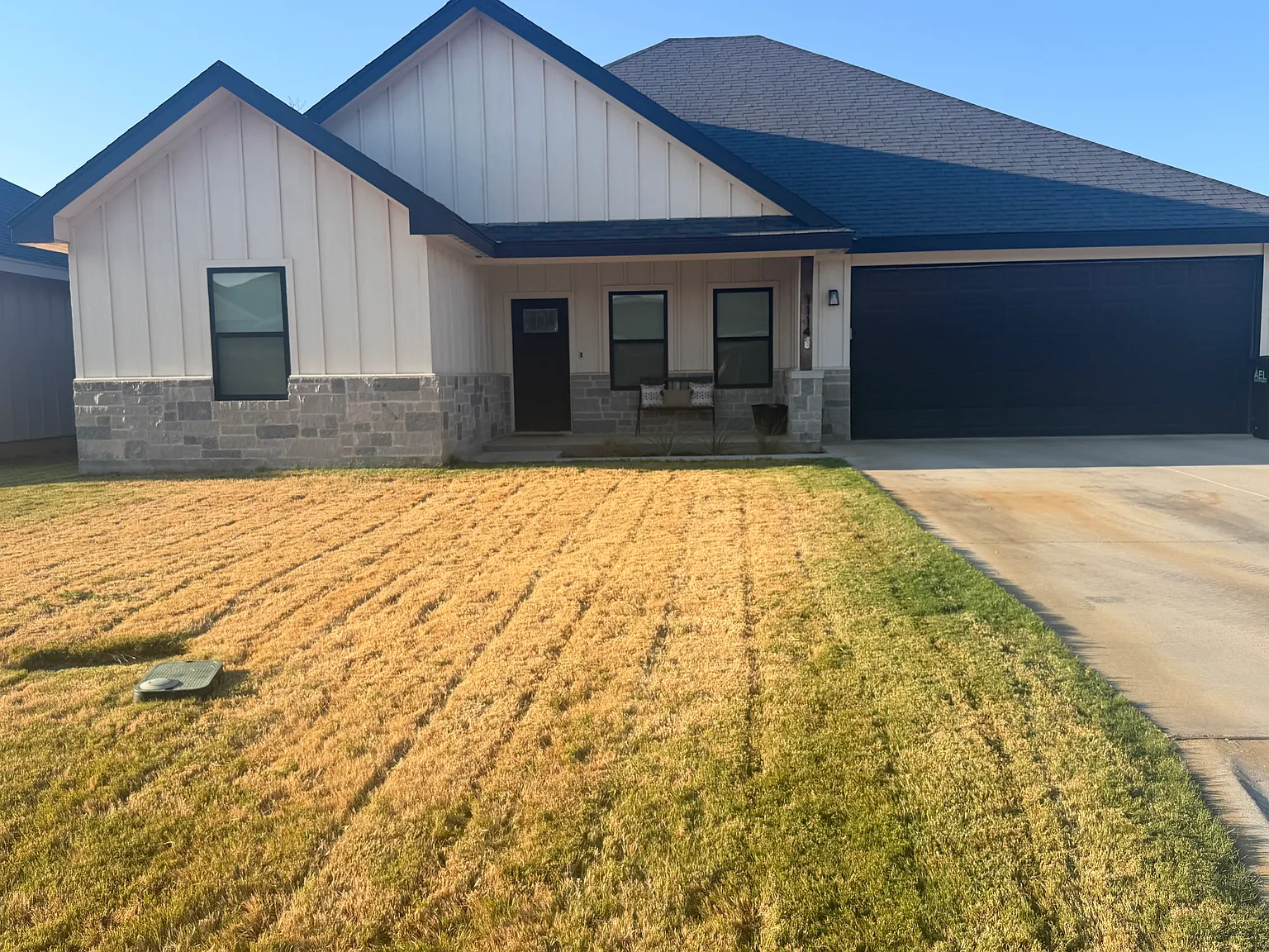 3 bed, 1620 sqft, $3,000 — Photo 1