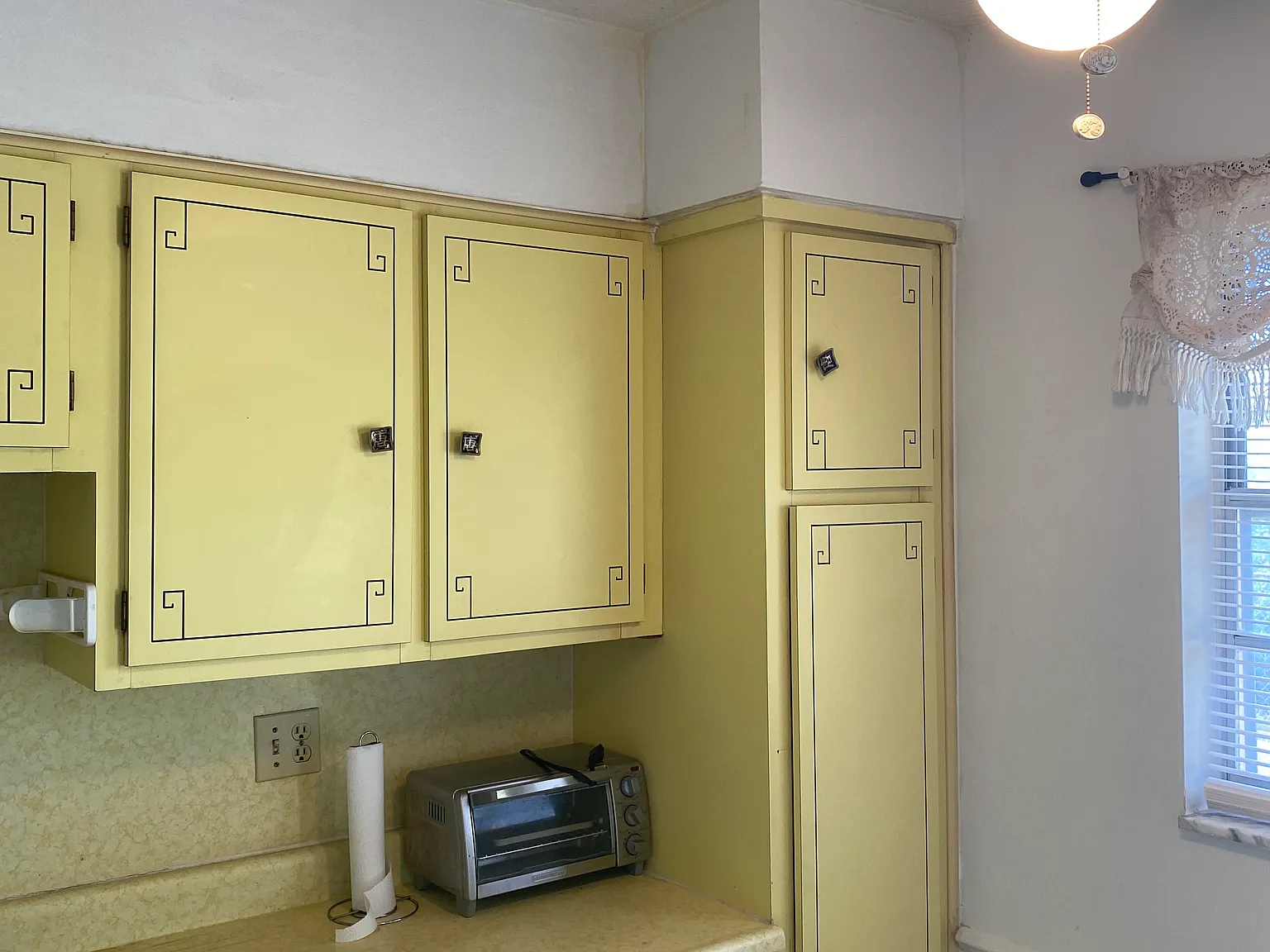 1 bed, 700 sqft, $1,500 — Photo 3