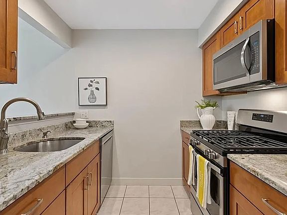 4th image of 171 Swanton St Unit 77