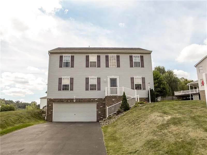205 Dogwood Cir photo 1