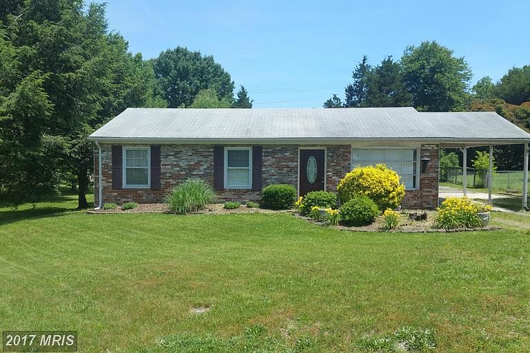 1st image of 10102 Hillside Ln