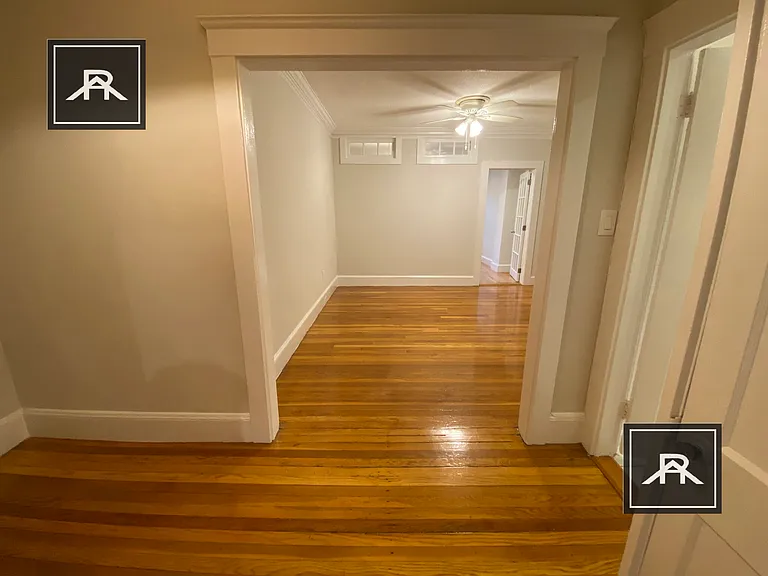 24 Chiswick Rd #8 — Photo 7