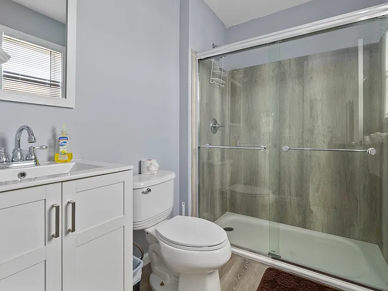 170 Jefferson St — Photo 15