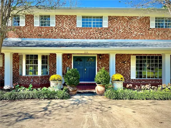300 S Weir Ave, Bunkie, LA 71322