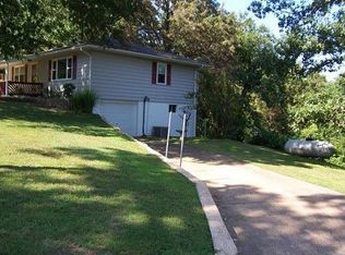 107 Robin Hill Dr, Steelville, MO 65565