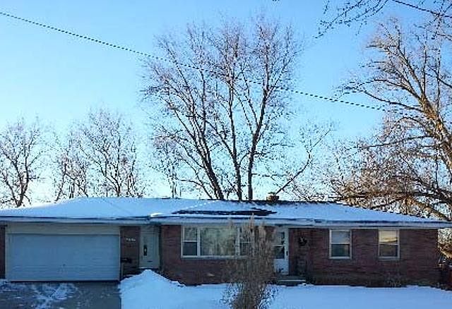 2nd image of 2737 Sharon Ct SW