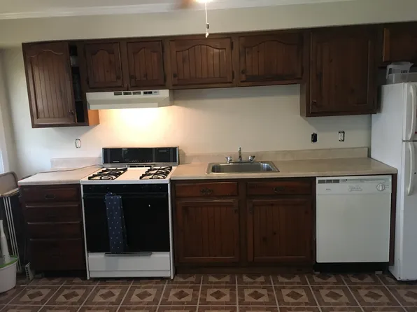 3241 Juliet St, Pittsburgh, PA 15213