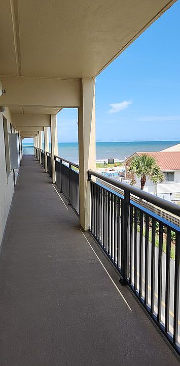 Front Door Walkway