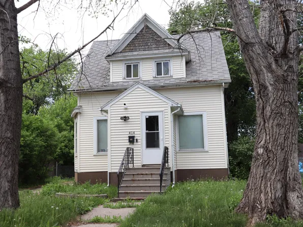414 12th St N, Fargo, ND 58102