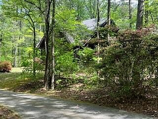 3rd image of 1301 Bob Hunton Rd
