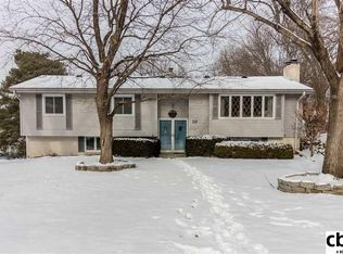 12128 Jackson St, Omaha, NE 68154