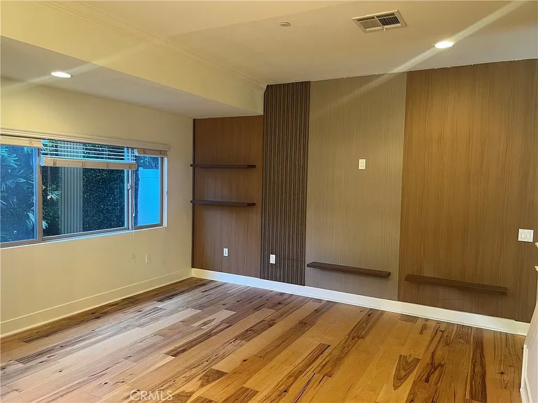 20402 Santa Ana Ave #4 — Photo 5