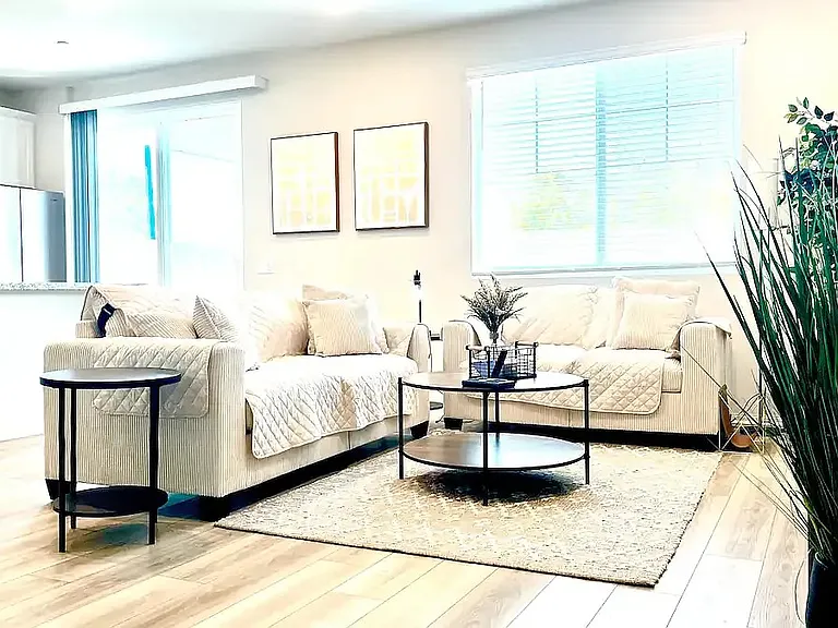 40180 Birchfield Dr — Photo 3