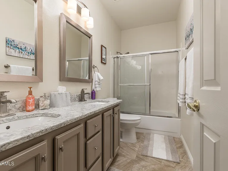 11160 E Greythorn Dr — Photo 19