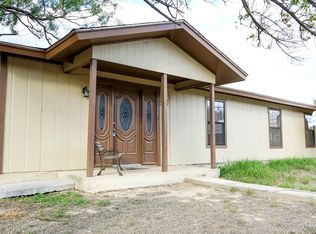 901 W Chapoy St, Del Rio, TX 78840