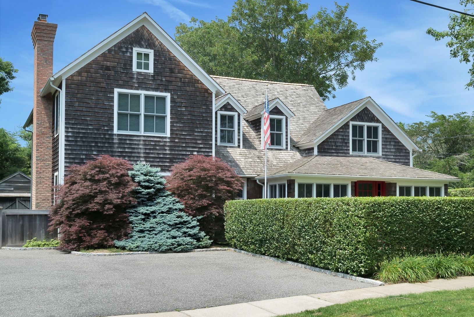  Right in the Village of East Hampton