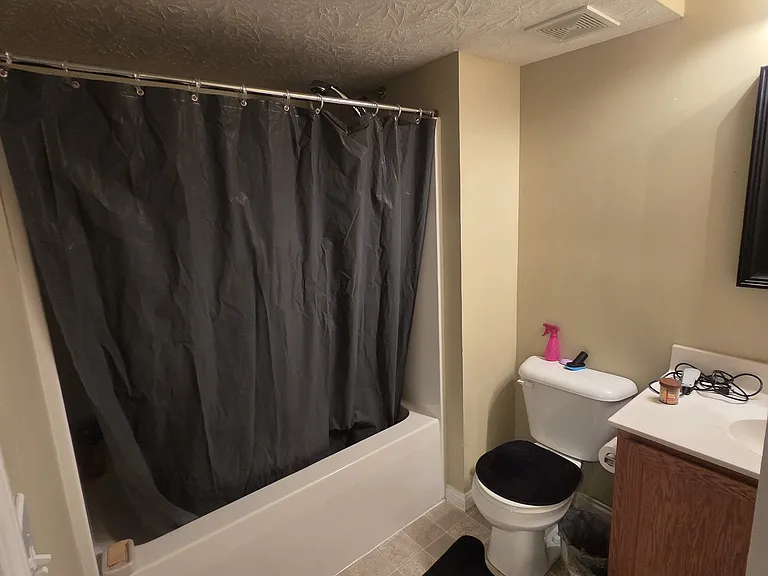 575 Rosebud Cir — Photo 18