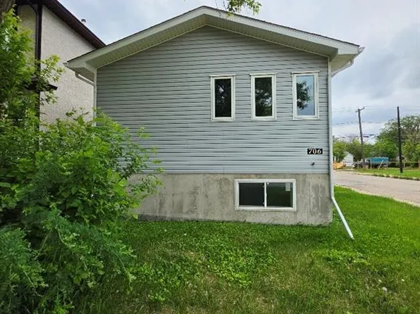 706 Rae STREET, Regina, SK S4T 2A9