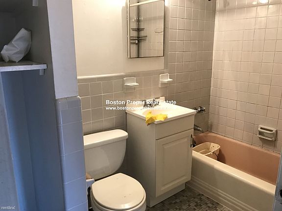 289 Newbury #7 Boston - Back Bay Unit Photo 7 (2)