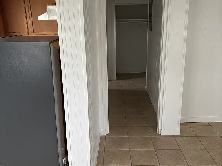 902 2nd St N #8 — Photo 3