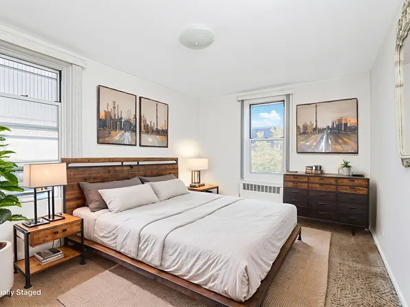 2514 East 7th Street image 10 of 17