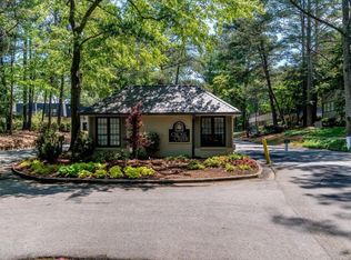 70 Chaumont Sq NW, Atlanta, GA 30327