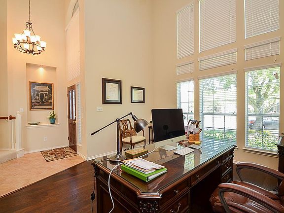 4th image of 21203 Willow Fork Ct