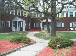 1553 Parkline Dr, Pittsburgh, PA 15227