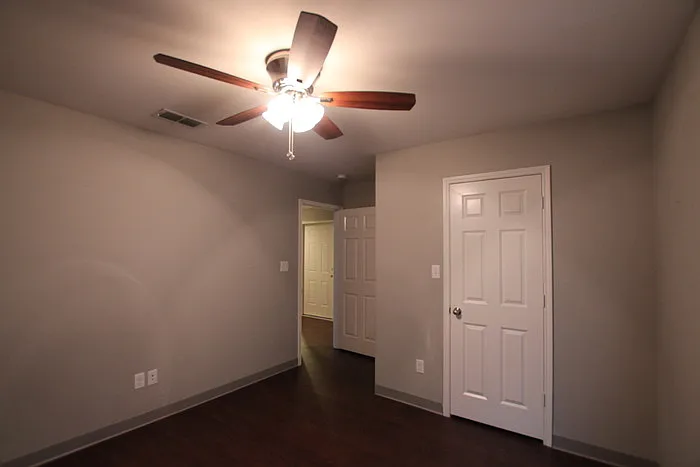 2532 Westminster Dr — Photo 19