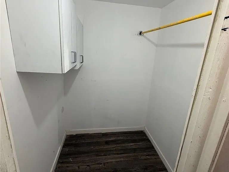 653 Howell Circle Dr — Photo 3