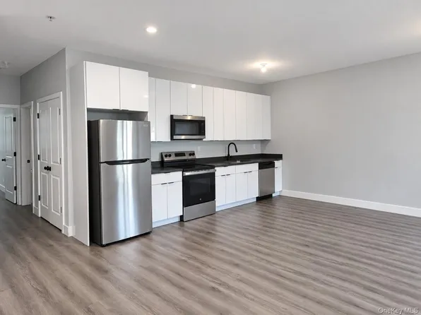 11 Orange Ln Unit 8, Liberty, NY 12754