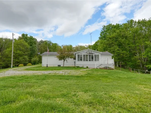 7312 Bowie Rd, Cambridge, OH 43725
