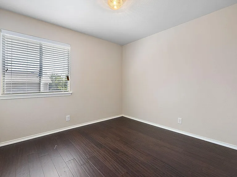 8701 Blackvireo Dr — Photo 5