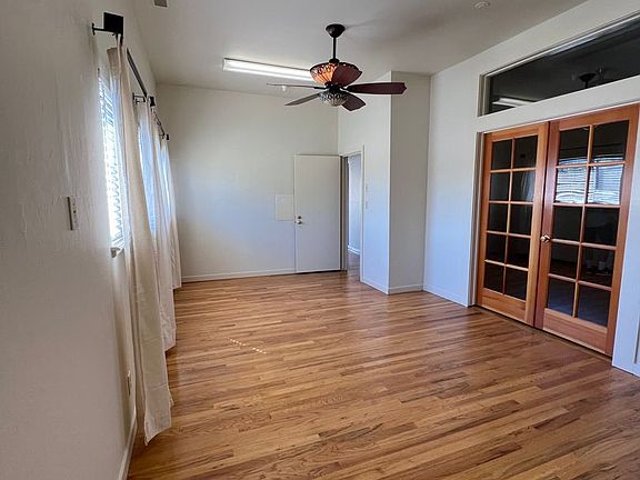 3rd image of 408 Broad St