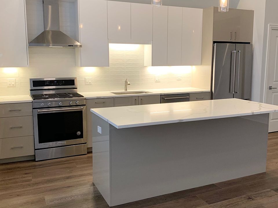 1st image of 6555 W North Ave #102