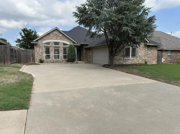 7620 Harold Dr, Yukon, OK 73099