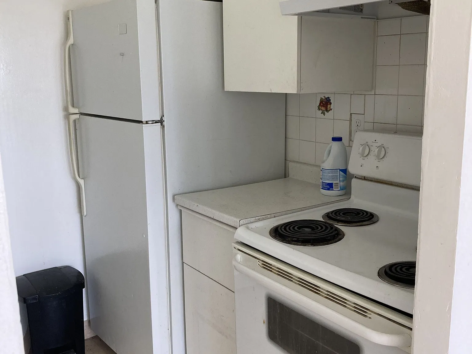 3 bed, $2,399 — Photo 4