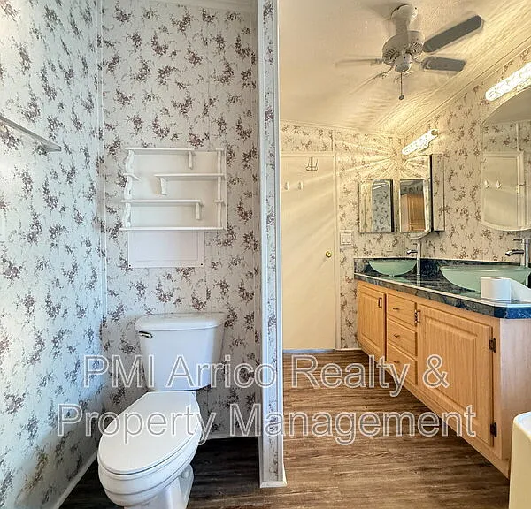 3515 Zephyr Ln — Photo 24