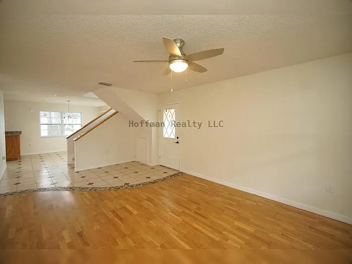 7605 Glades Ct — Photo 8
