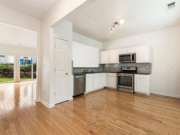5th image of 1150 Kilmington Ct