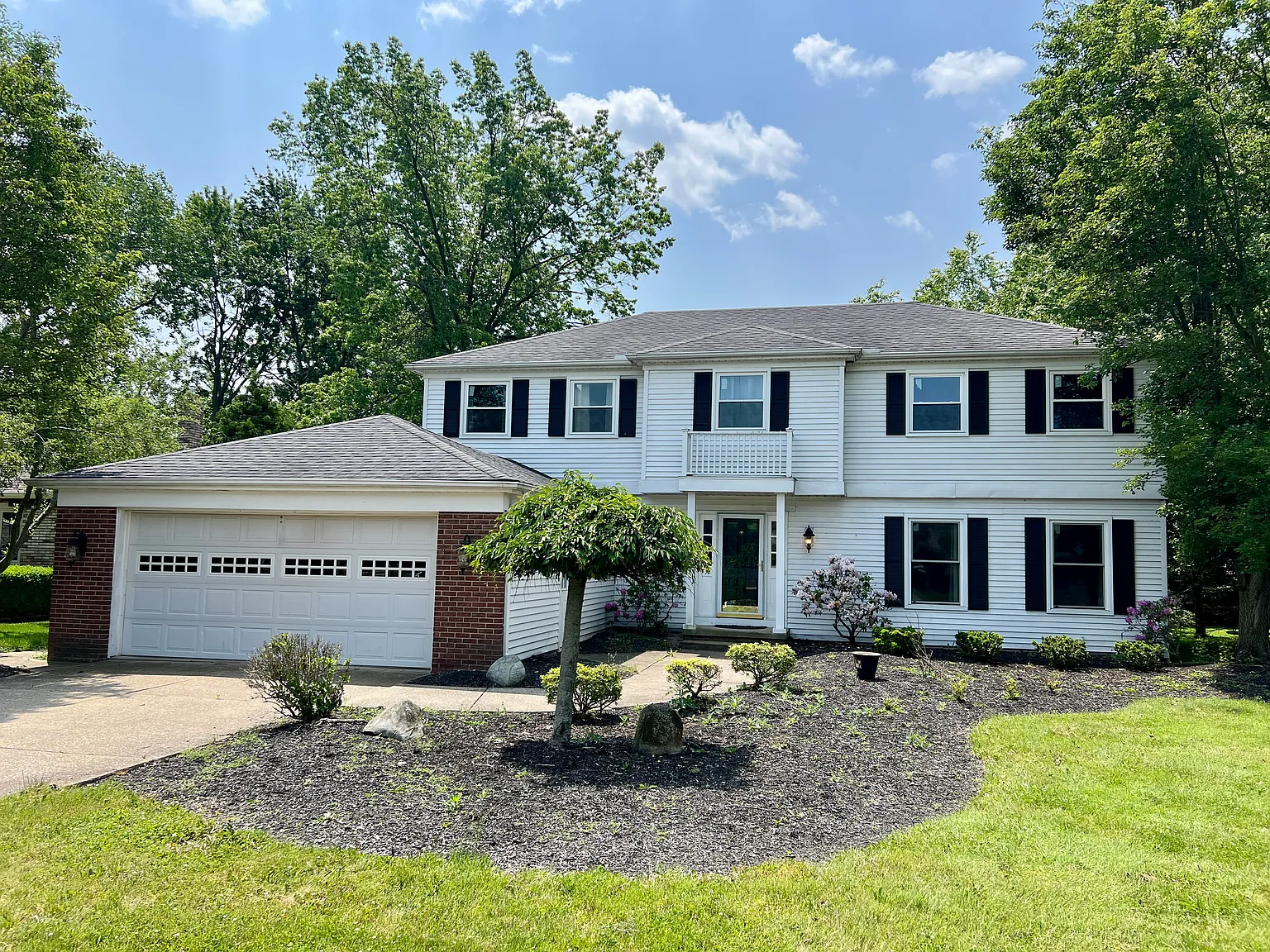 25107 Wildwood Dr photo 1