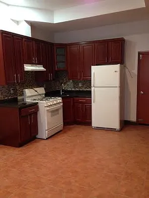 Rented by Bedford Realty USA Corp | media 1