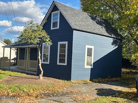 2nd image of 606 Avenue H