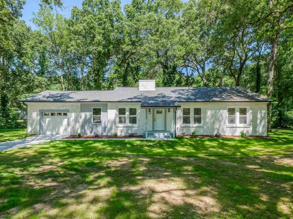107 Love Springs Rd, Cowpens, SC 29330