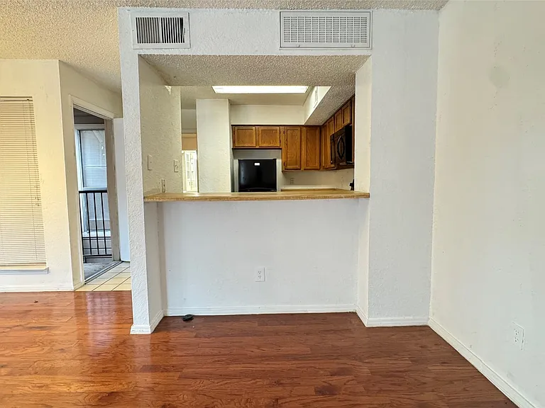 9811 Walnut St #F207 — Photo 5