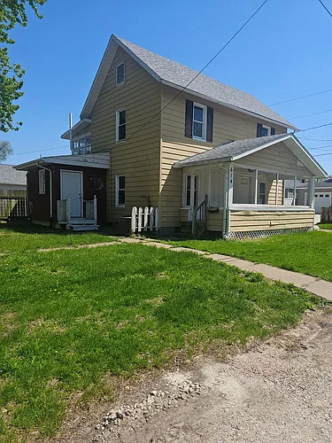 614 51st St Photo 1