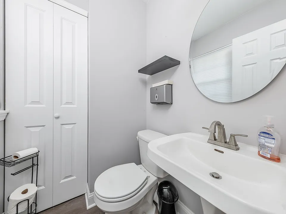 848 Saint Regis Ct