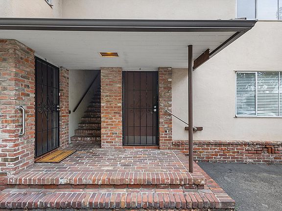 3rd image of 2145 Santa Clara Ave #A