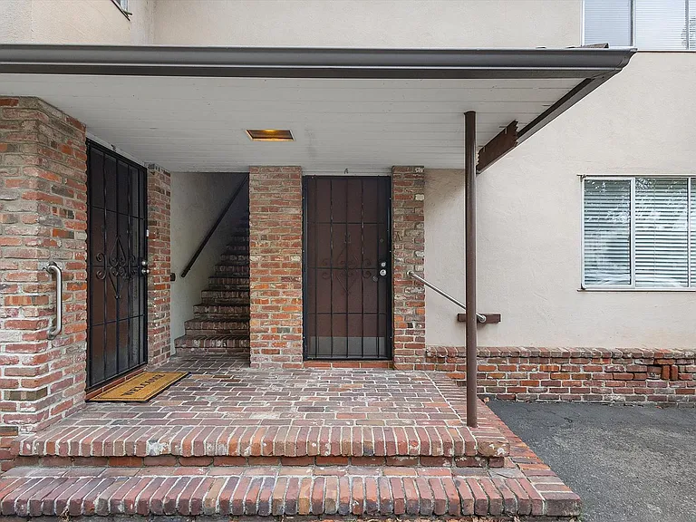 2145 Santa Clara Ave #A — Photo 3